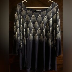 JM Collection navy blue tunic with decorative glittery silver pattern, Size XL,